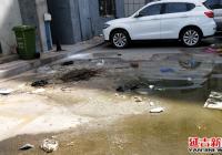 疏通小區下水道 社區為民辦實事