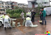 長海社區應對臺風“海神”拉筑“安全網”