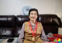 園輝社區舉行“光榮在黨50年”紀念章頒發儀式