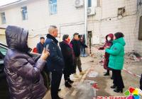 白玉社區(qū)“商戶物業(yè)起糾紛 妥善調(diào)解促和諧”