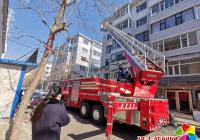 延春社區處理得當　解除“懸在居民頭頂上”的危險