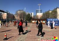 新興街道民昌社區多措并舉開展“一戶一人”核酸檢測工作